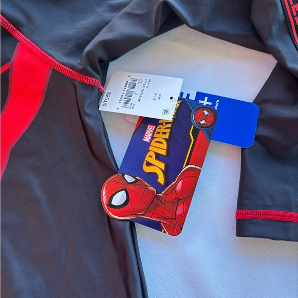 Marvel Black and Red Spider-Man Kids hoodie - Picture 5 of 5